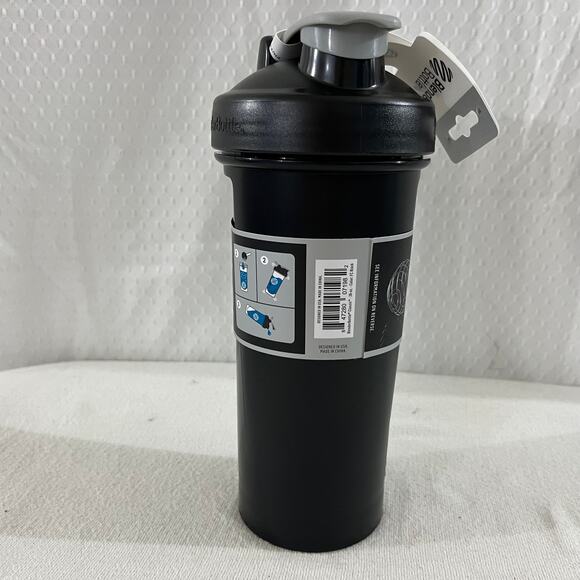 Blender Bottle 28oz Classic V2 New & Improved Water Bottle (FC Black) - Picture 3 of 5